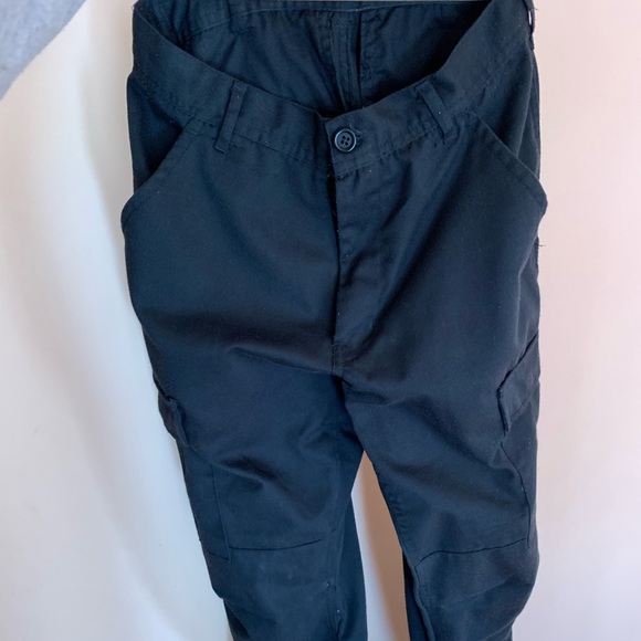 Brandy Melville Piper cargo pants - Picture 3 of 5